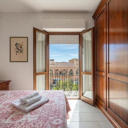 Dimoras Ampio Appartamento Centrocitta Olbia Buitenkant foto