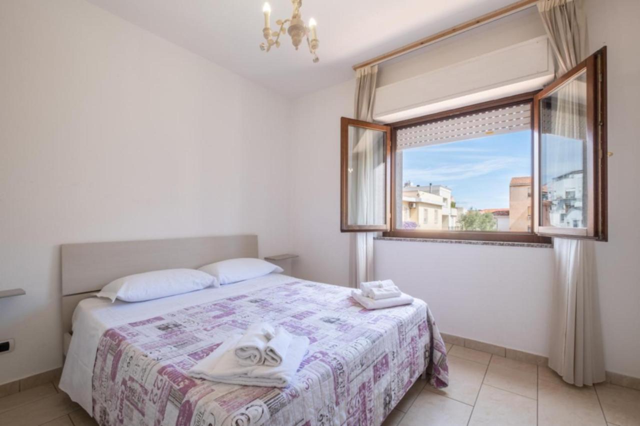 Dimoras Ampio Appartamento Centrocitta Olbia Buitenkant foto