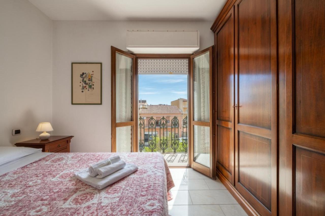 Dimoras Ampio Appartamento Centrocitta Olbia Buitenkant foto