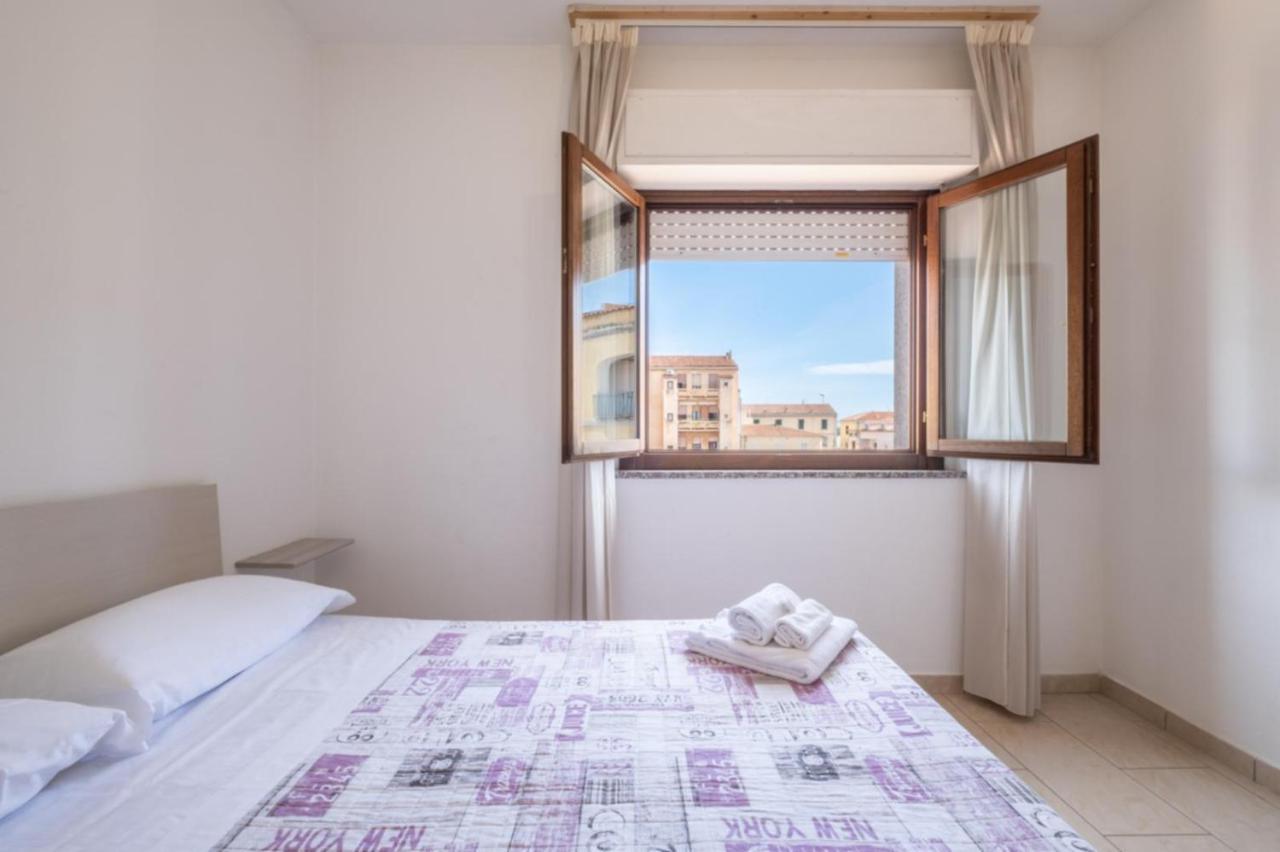 Dimoras Ampio Appartamento Centrocitta Olbia Buitenkant foto